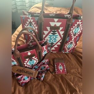 3 Piece Wrangler Purse Set